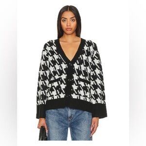 Houndstooth knit sweater